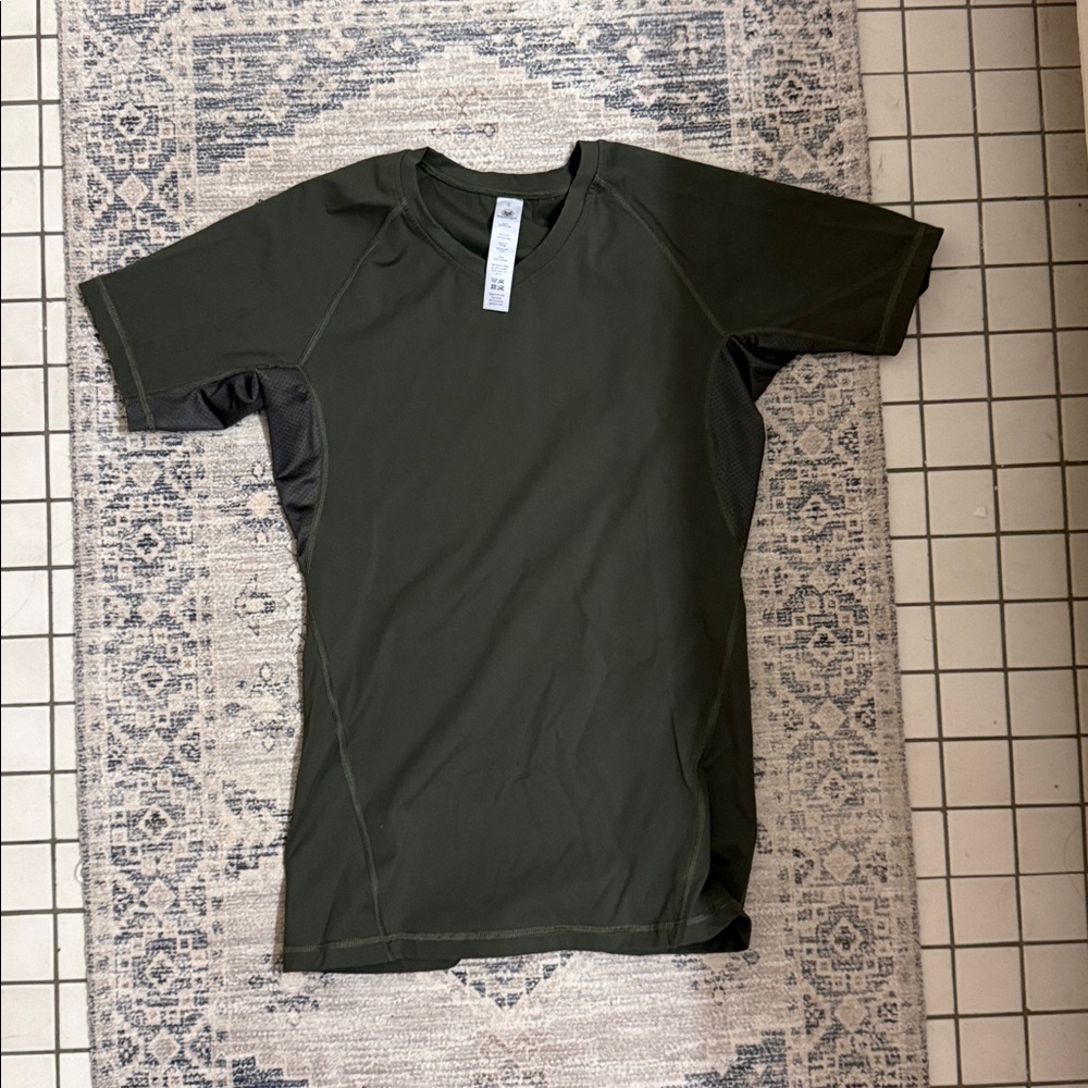 Gadiama Women's Signature Jiu Jitsu Rashguard